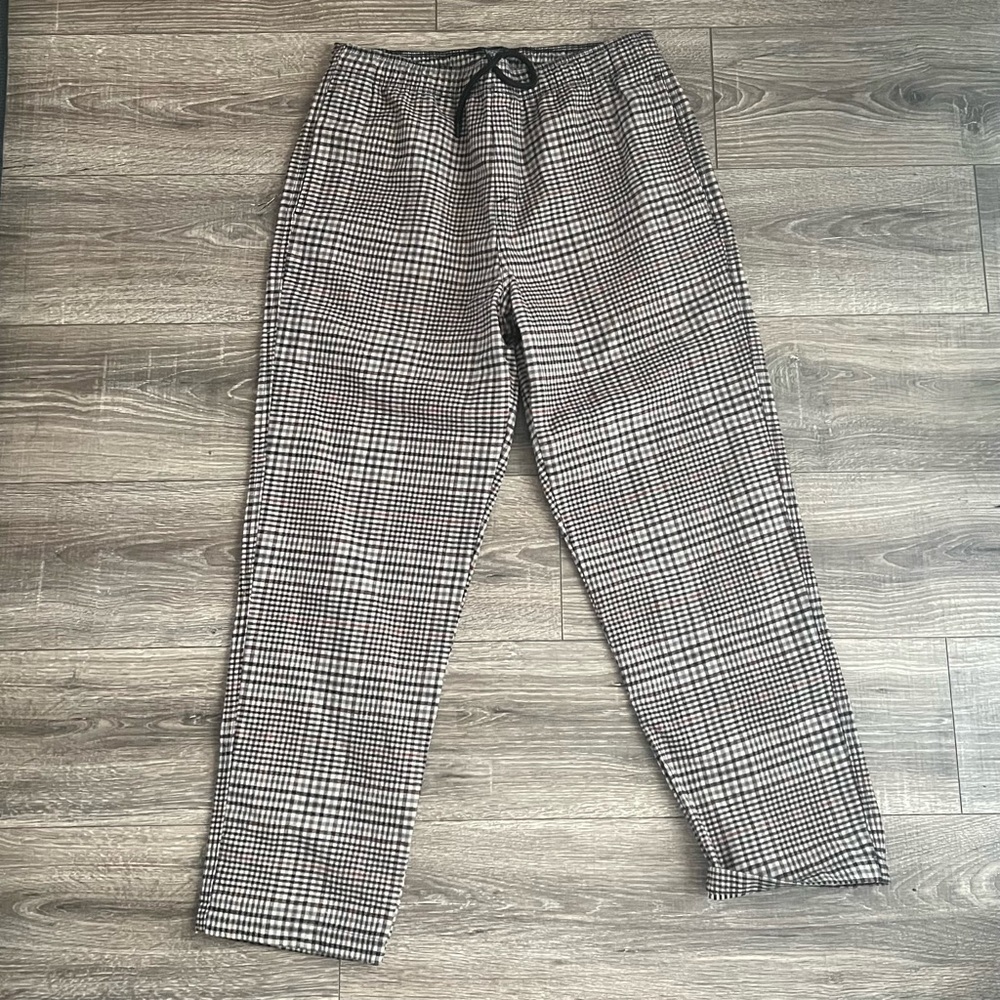 Volcom plaid pants, size L